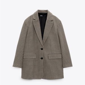 Zara blazer . Size medium.